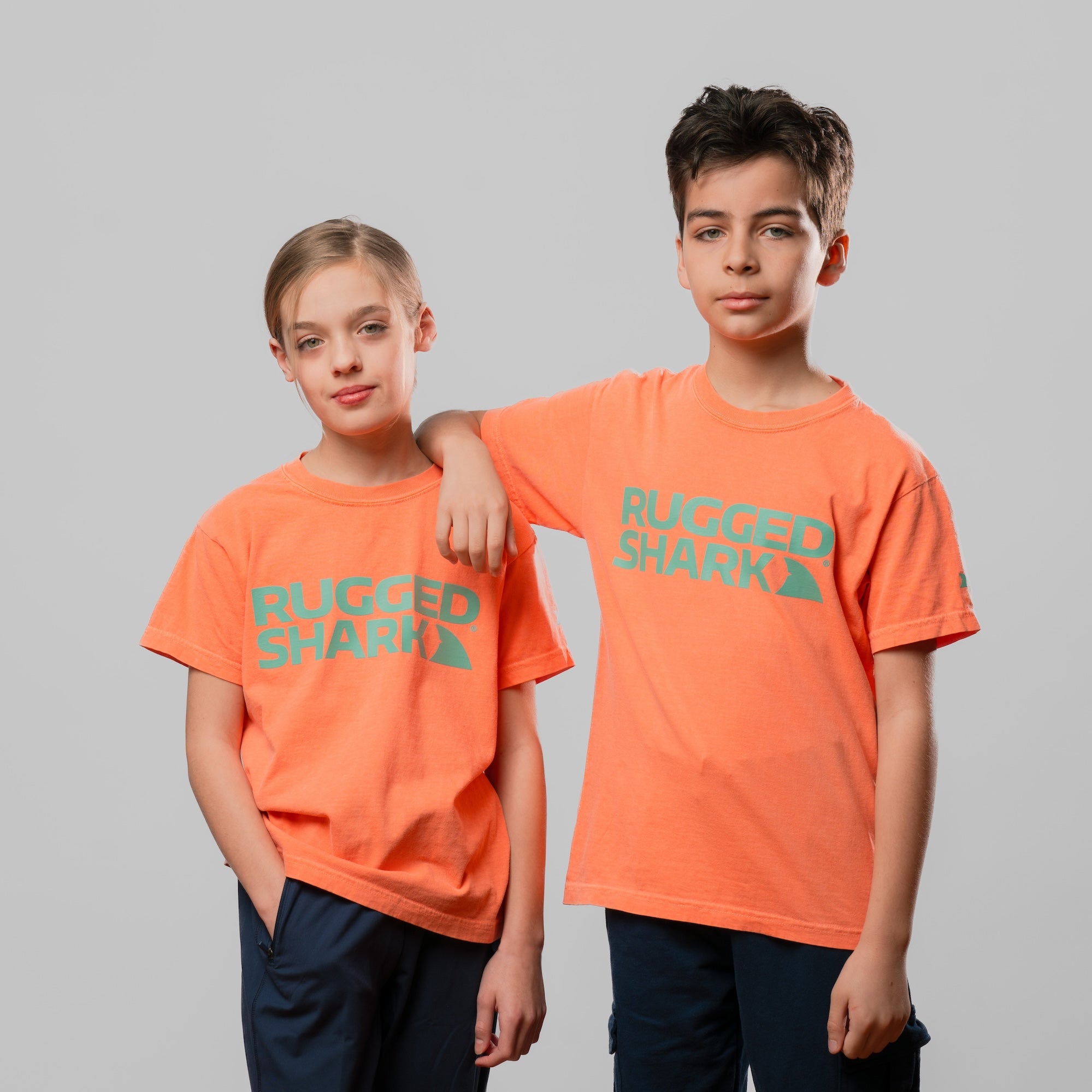 kids-rugged-shark-logo-tee-orange_1